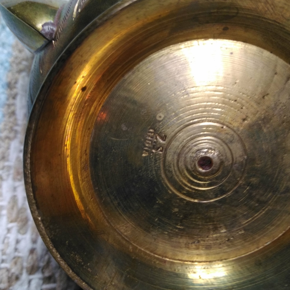3 PIECE SET OF BRASS POT, PITCHER WITH LID - Picture 14 of 16